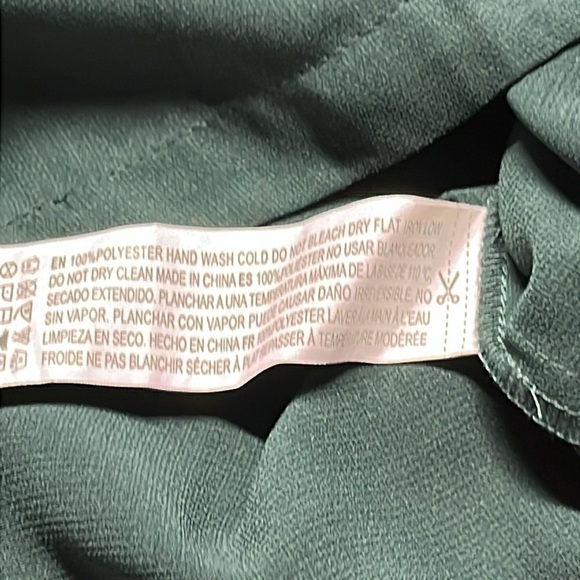 Forever 21 +Dress Plus Size - Picture 9 of 12